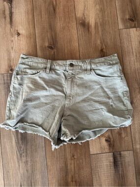 Universal Threads Green/Grey Denim Shorts | 12 | EUC | 99% cotton | Distressed
